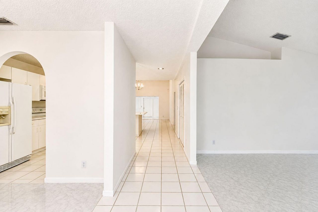 7606 Briar Cliff Circle, Lake Worth, FL 33467 Photo