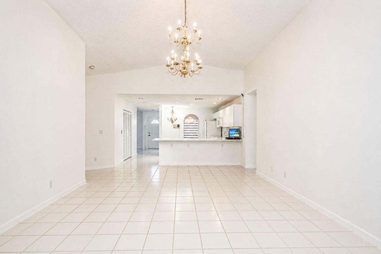 7606 Briar Cliff Circle, Lake Worth, FL 33467 Photo