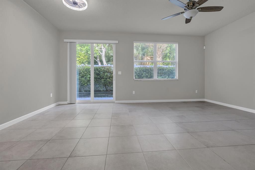 5659 Enclave Drive, Mangonia Park, FL 33407 Photo