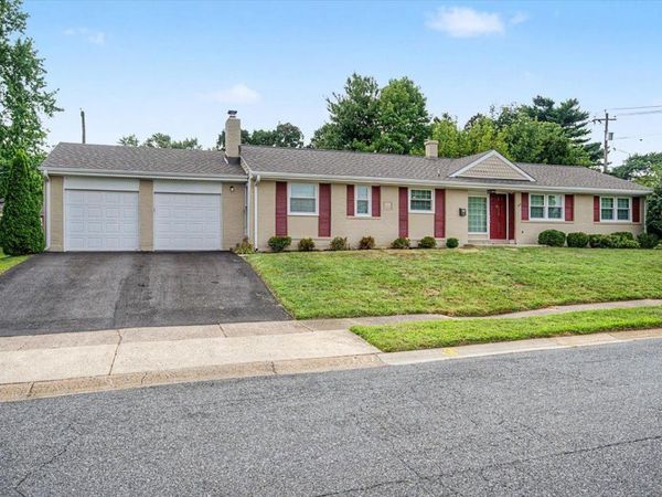 2 WHEATFIELD, WILMINGTON, DE 19810