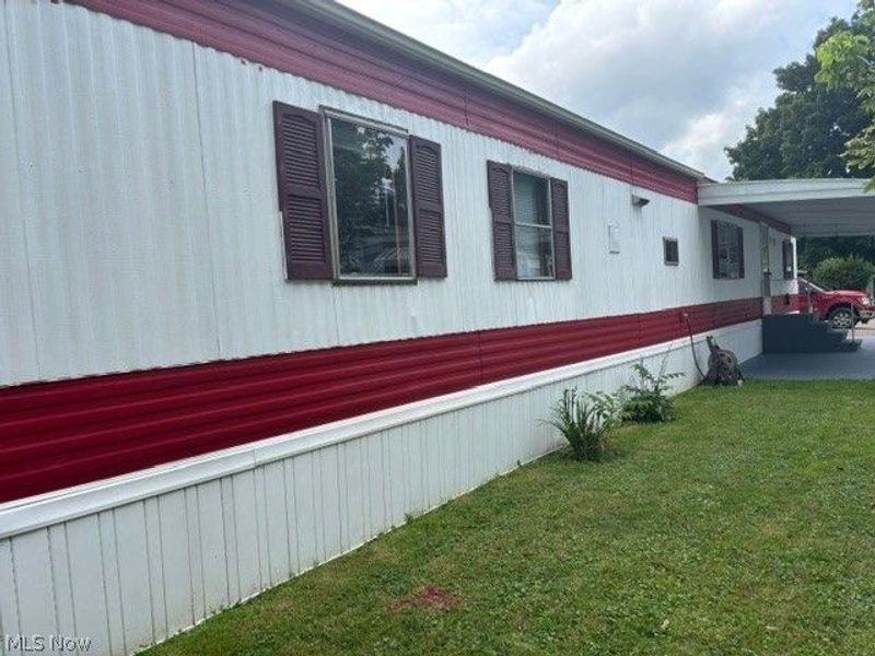 230 Windchaser Lane SE, New Philadelphia, OH 44663 Photo 6