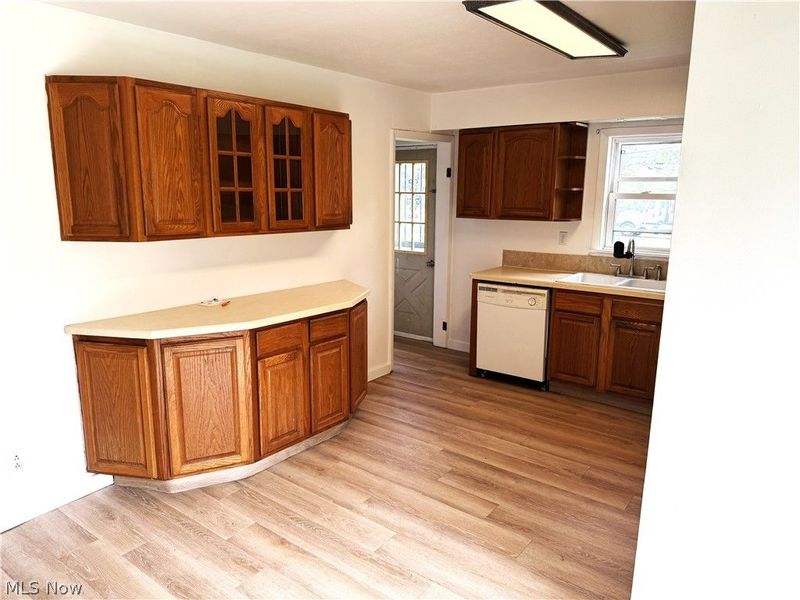 9408 Tallmadge Road, Diamond, OH 44412 Photo 10