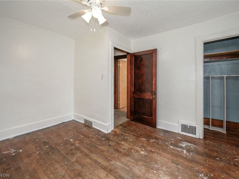 9408 Tallmadge Road, Diamond, OH 44412 Photo 13