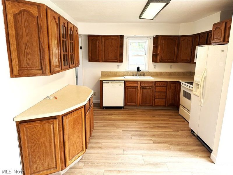 9408 Tallmadge Road, Diamond, OH 44412 Photo 13