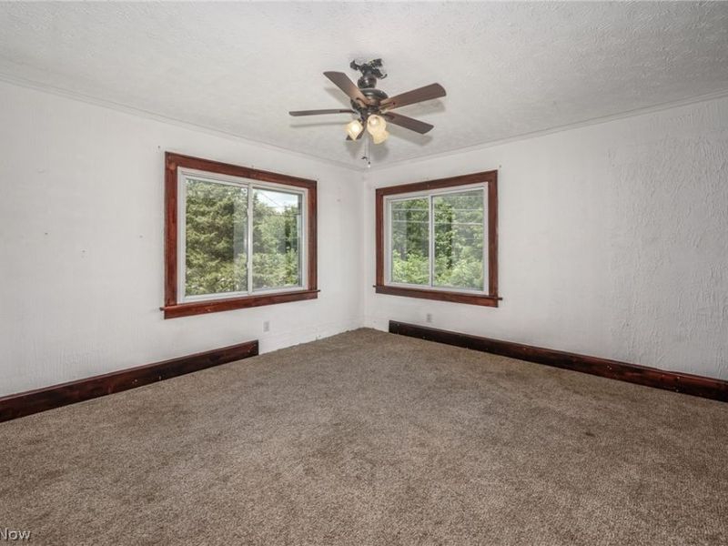 9408 Tallmadge Road, Diamond, OH 44412 Photo 14