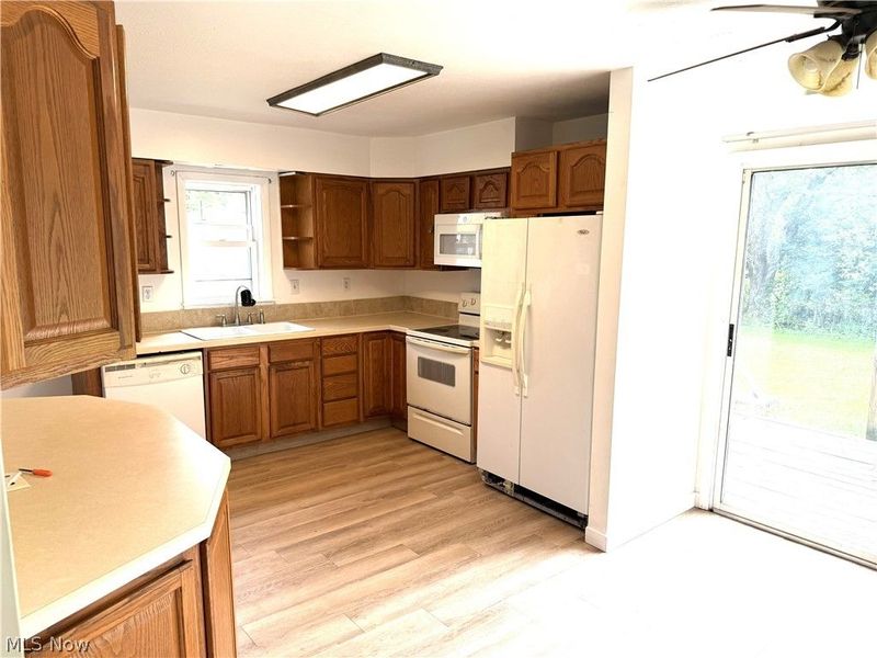 9408 Tallmadge Road, Diamond, OH 44412 Photo 14