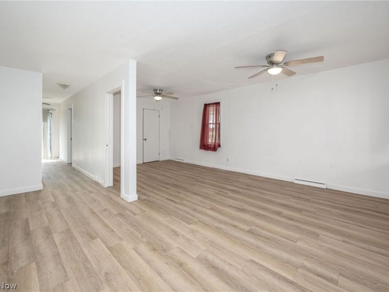 9408 Tallmadge Road, Diamond, OH 44412 Photo 28