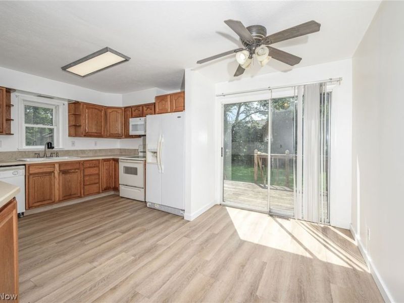 9408 Tallmadge Road, Diamond, OH 44412 Photo 7