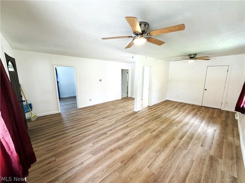 9408 Tallmadge Road, Diamond, OH 44412 Photo 9