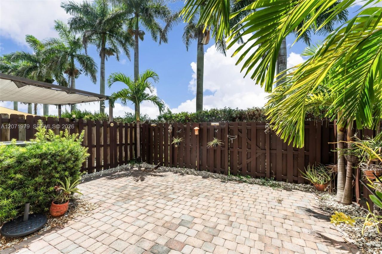 11472 SW 254th St , Homestead, FL 33032 Photo