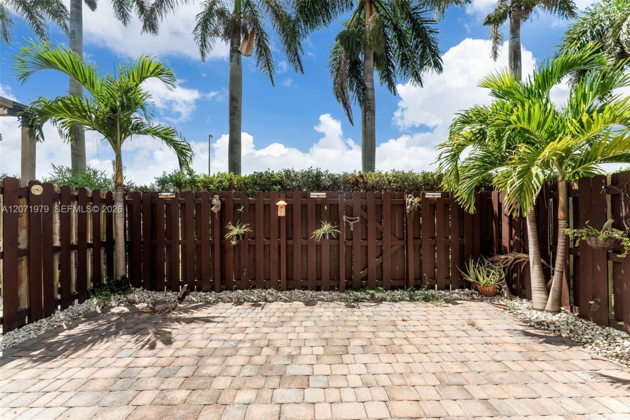 11472 SW 254th St , Homestead, FL 33032 Photo