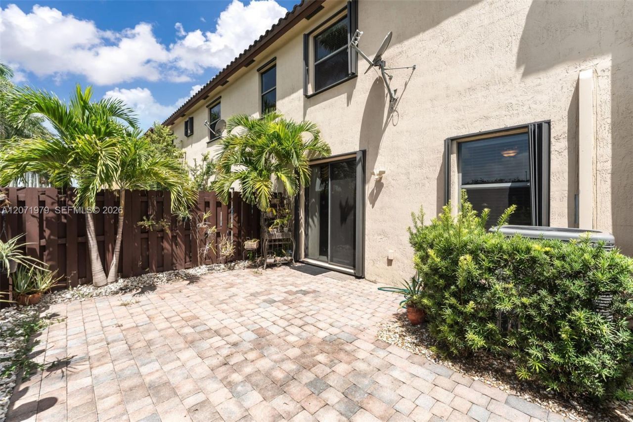 11472 SW 254th St , Homestead, FL 33032 Photo