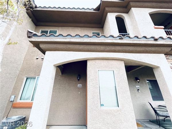 7701 W Robindale Road, Unit 206, Las Vegas, NV 89113