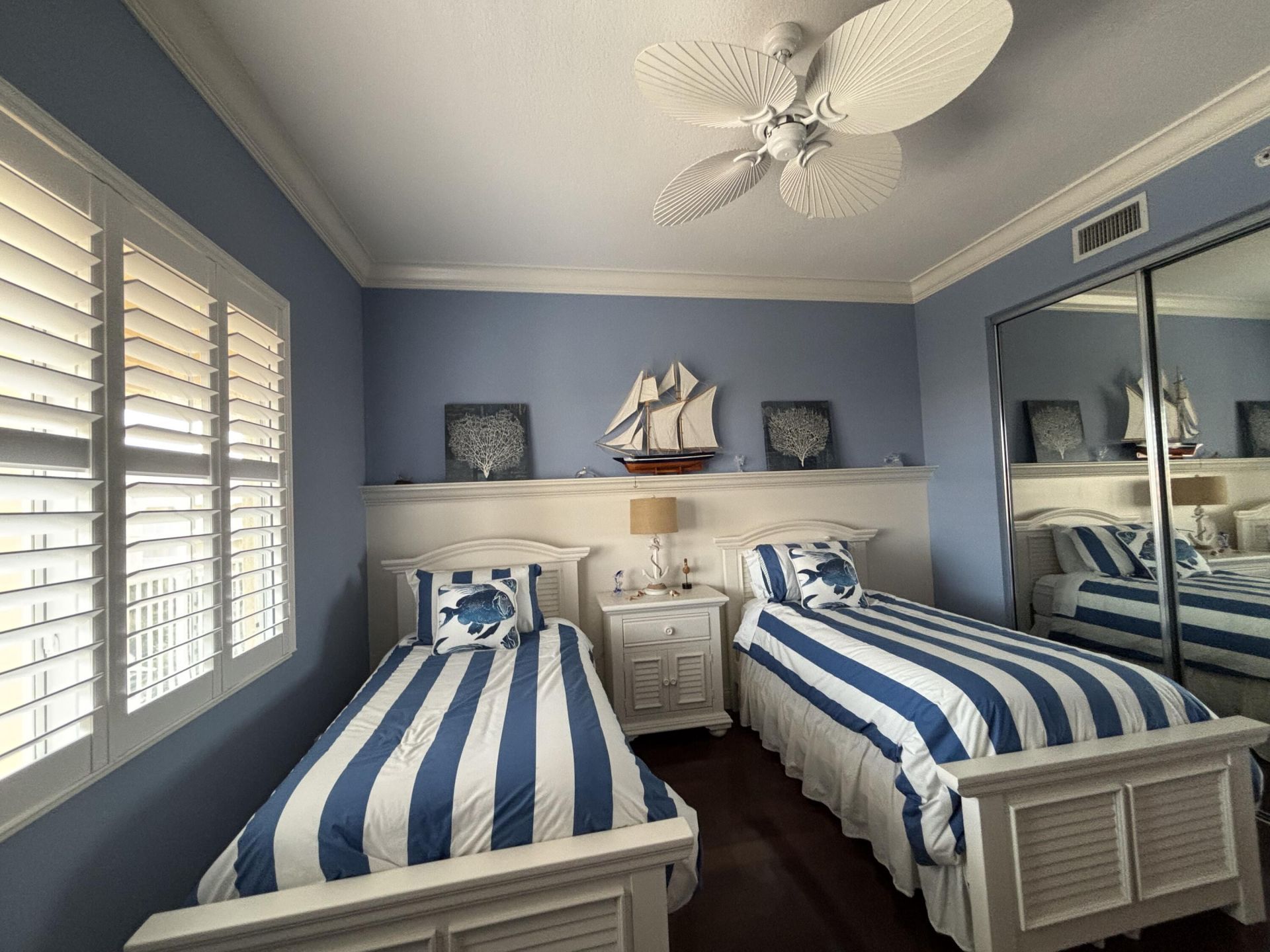 31 Harbour Isle Drive W, Unit PH05, Fort Pierce, FL 34949 Photo