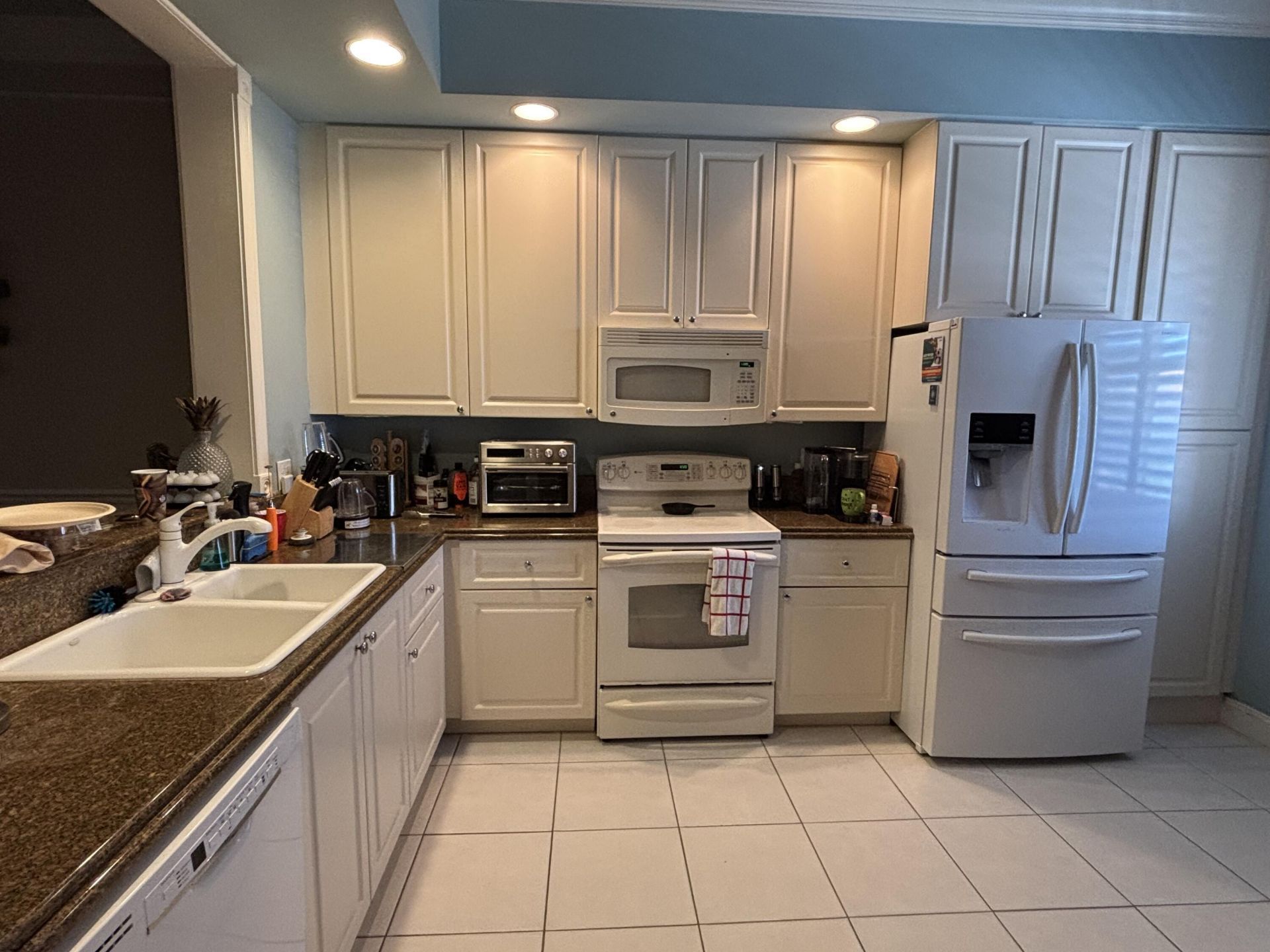 31 Harbour Isle Drive W, Unit PH05, Fort Pierce, FL 34949 Photo