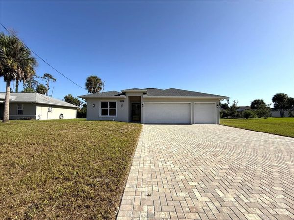 16443 HILLSBOROUGH BOULEVARD , PORT CHARLOTTE, FL 33954