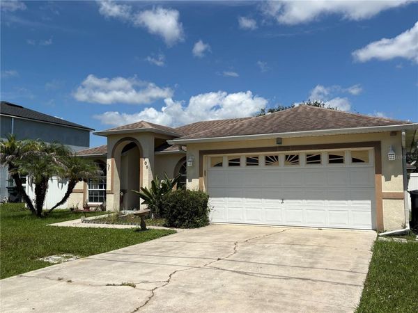 705 ROBIN COURT , POINCIANA, FL 34759