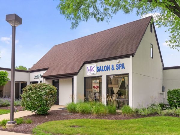 2020 Dean Street , Unit I, St. Charles, IL 60174