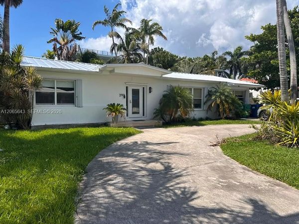 290 191st St , Sunny Isles Beach, FL 33160
