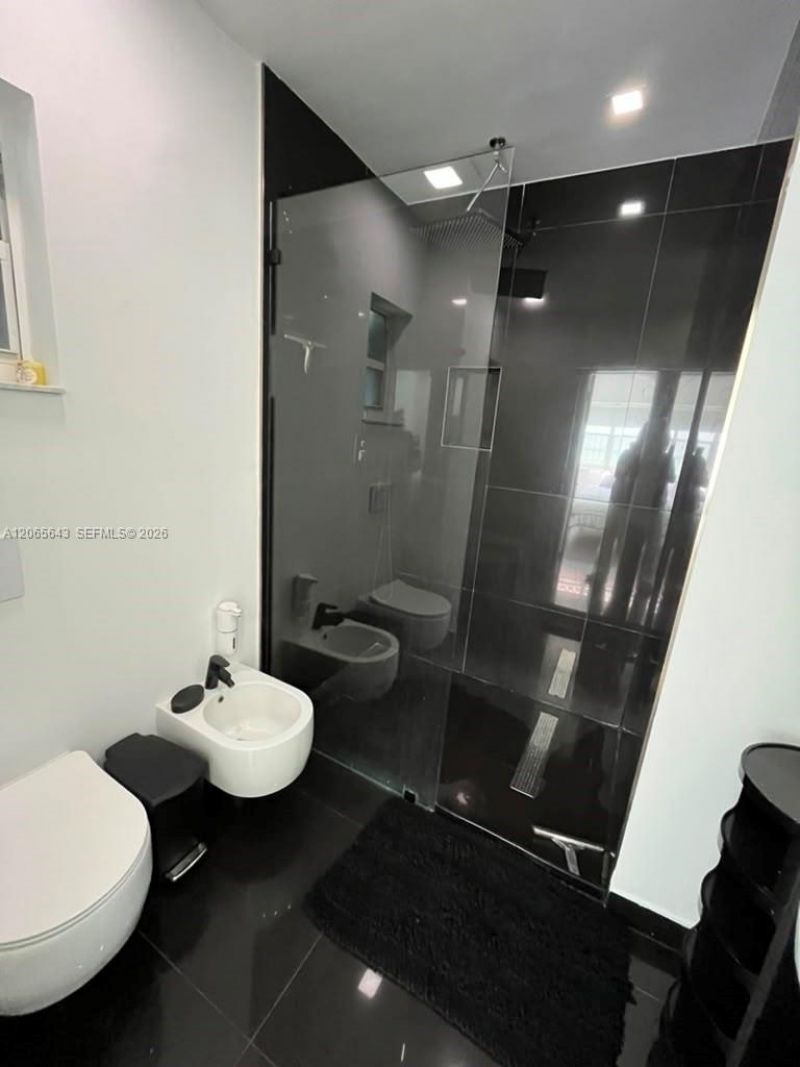 290 191st St , Sunny Isles Beach, FL 33160 Photo