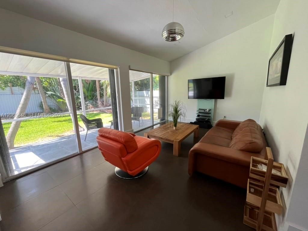 290 191st St , Sunny Isles Beach, FL 33160 Photo