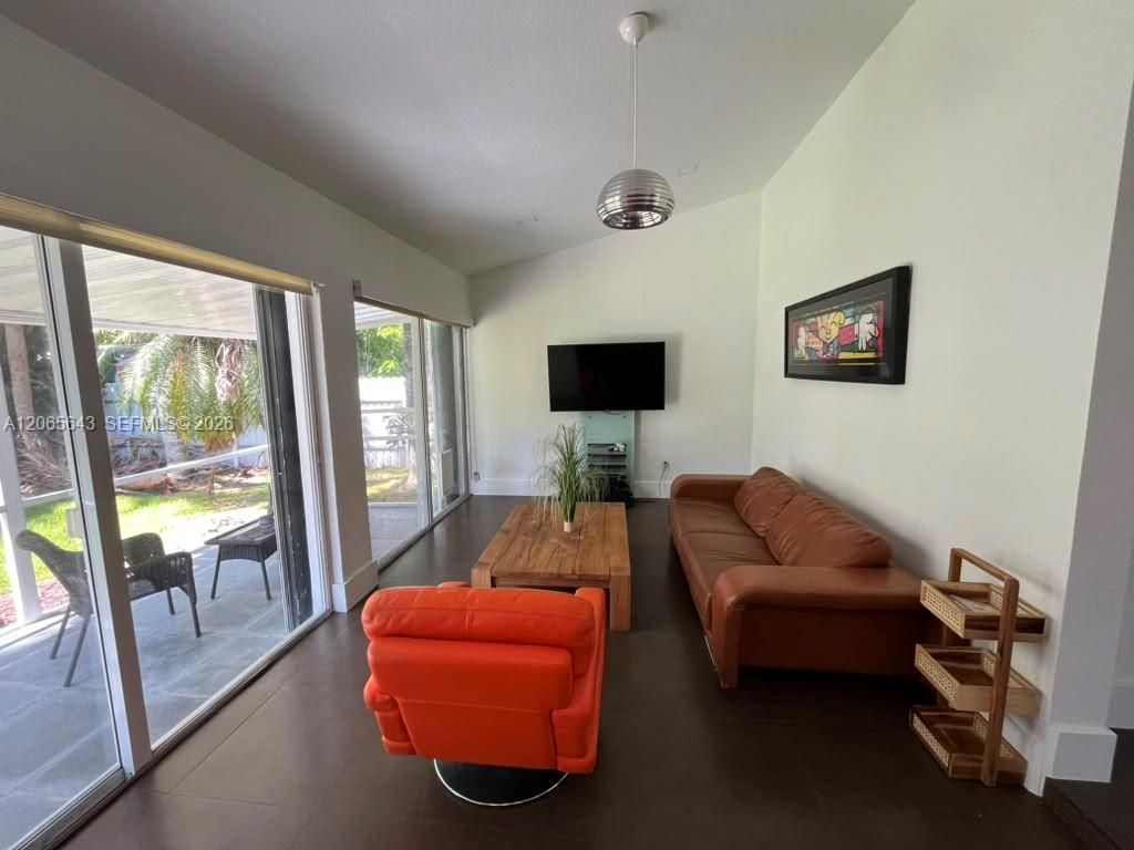 290 191st St , Sunny Isles Beach, FL 33160 Photo