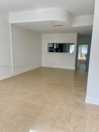 7872 Sanibel Dr, Unit 7872, Tamarac, FL 33321 Photo
