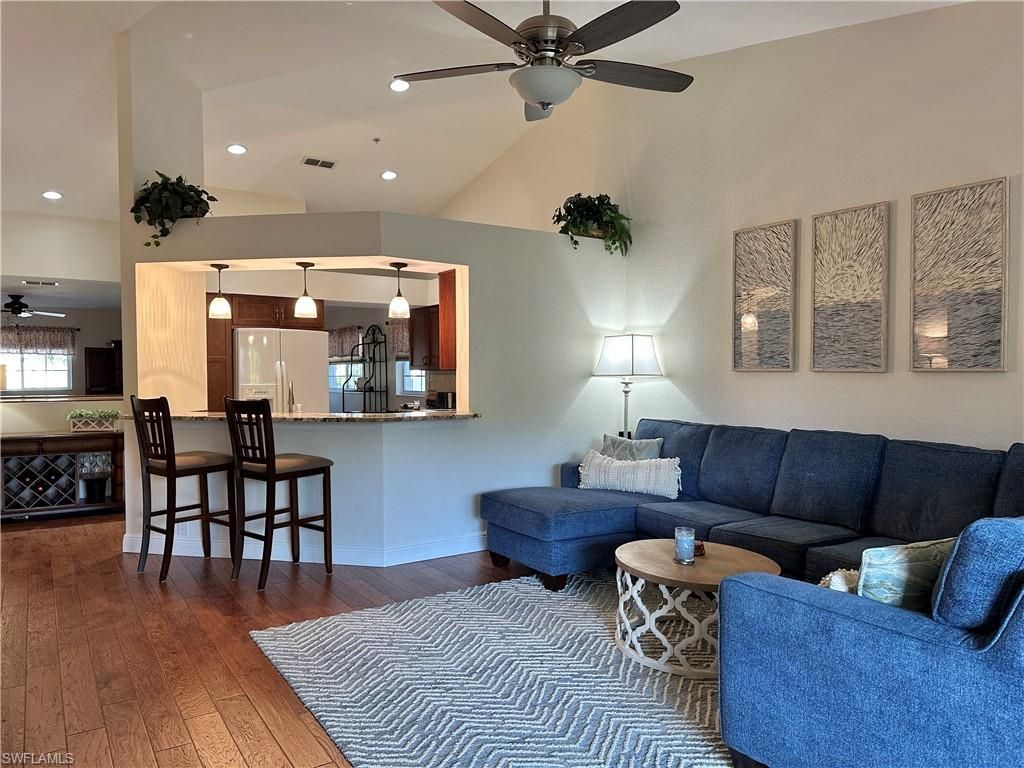 354 Dover Pl, Unit 202, Naples, FL 34104 Photo