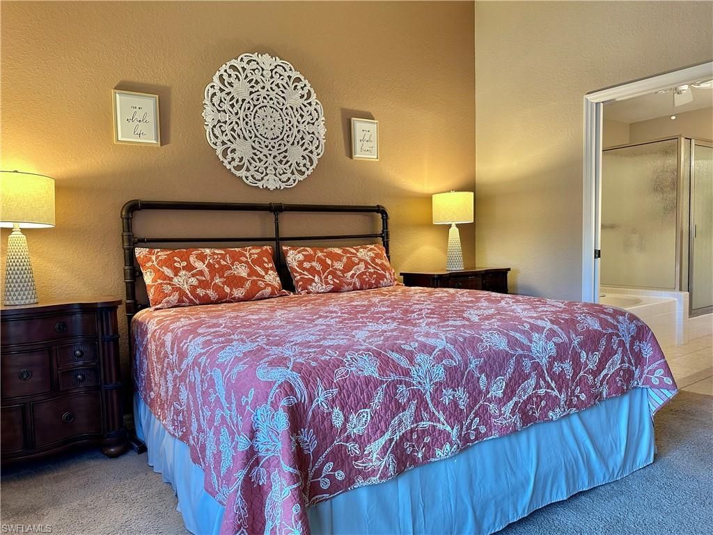 354 Dover Pl, Unit 202, Naples, FL 34104 Photo