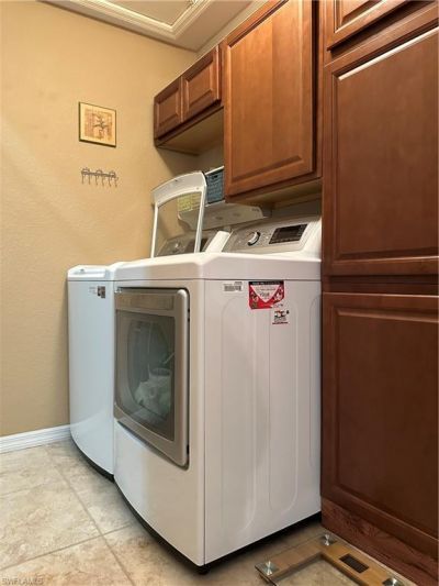 354 Dover Pl, Unit 202, Naples, FL 34104 Photo