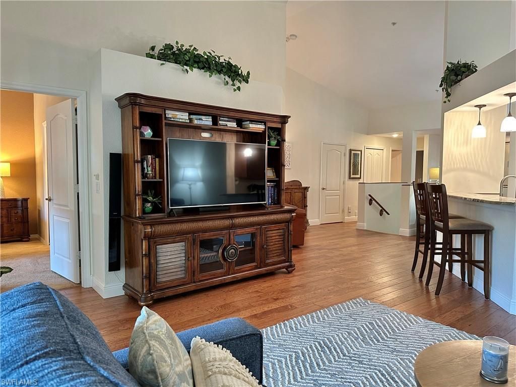 354 Dover Pl, Unit 202, Naples, FL 34104 Photo