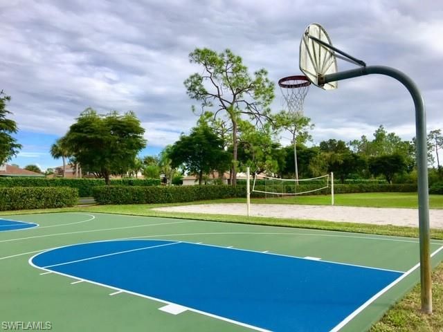 354 Dover Pl, Unit 202, Naples, FL 34104 Photo