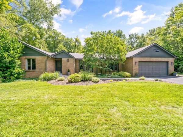 4795 Bayhill Drive, Powell, OH 43065