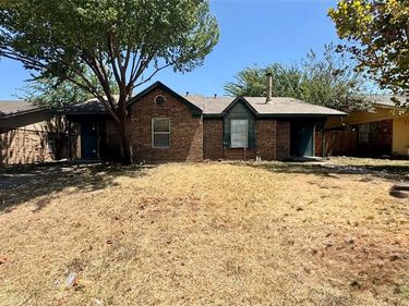 7483 Tiffany Meadows Lane, Fort Worth, TX 76140