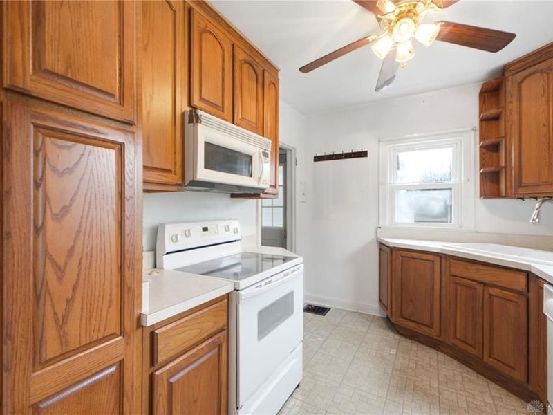 237 Kinsey Road, Xenia Township, OH 45385 Photo 9