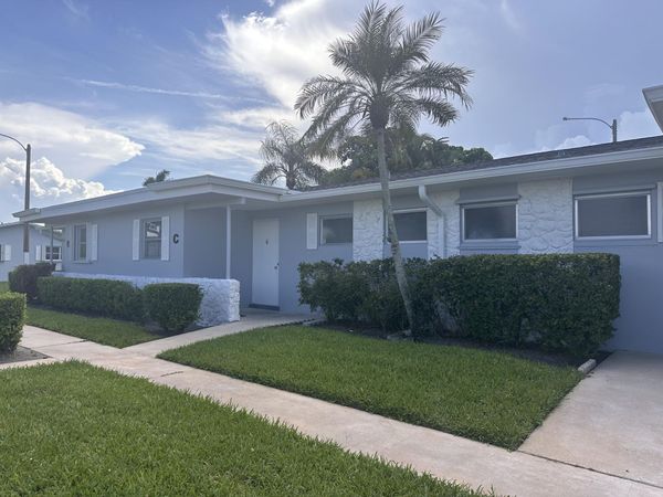 2671 Barkley Drive W, Unit C, West Palm Beach, FL 33415