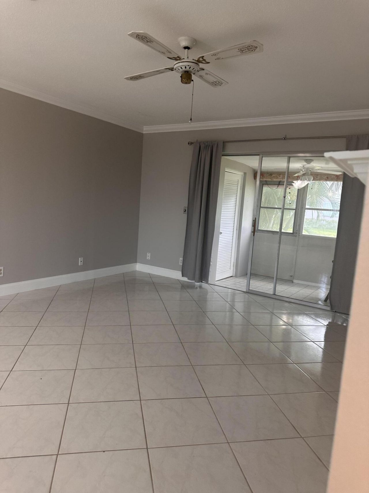 2671 Barkley Drive W, Unit C, West Palm Beach, FL 33415 Photo