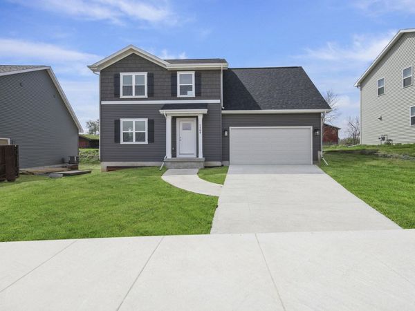 203 Dahlia Drive, Stoughton, WI 53589