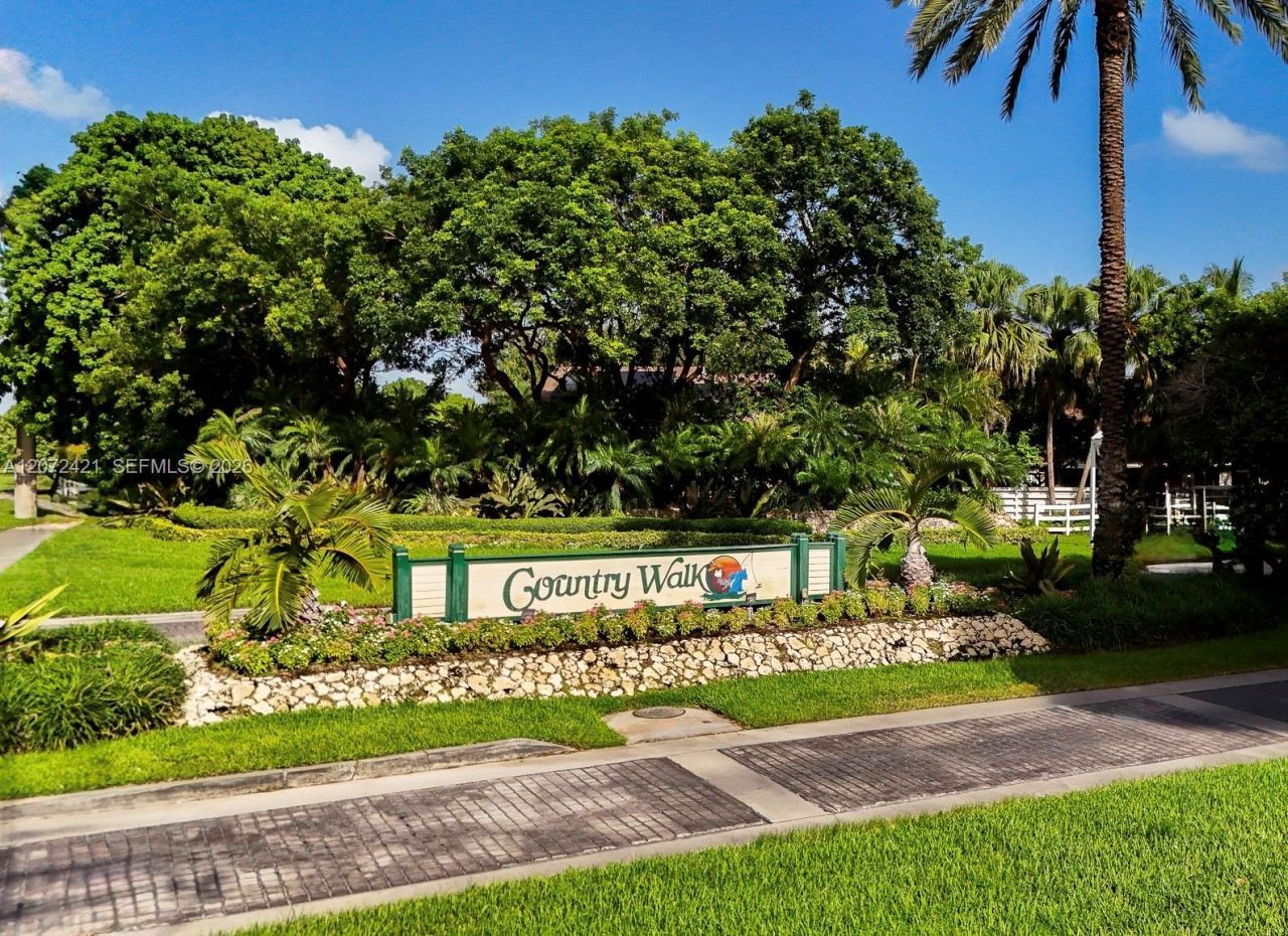 14353 SW 150th Ter , Miami, FL 33186 Photo