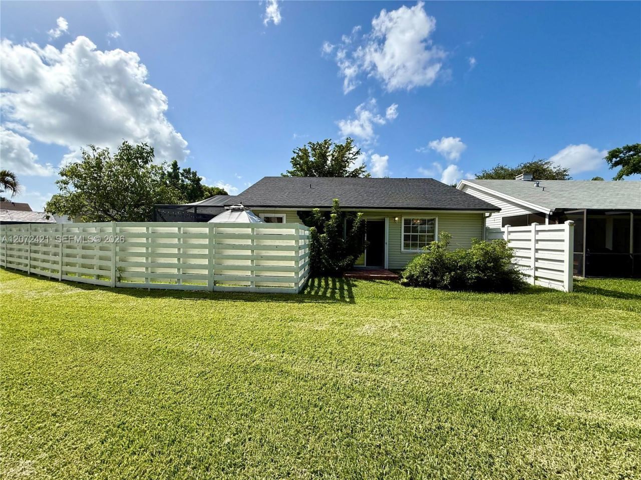 14353 SW 150th Ter , Miami, FL 33186 Photo