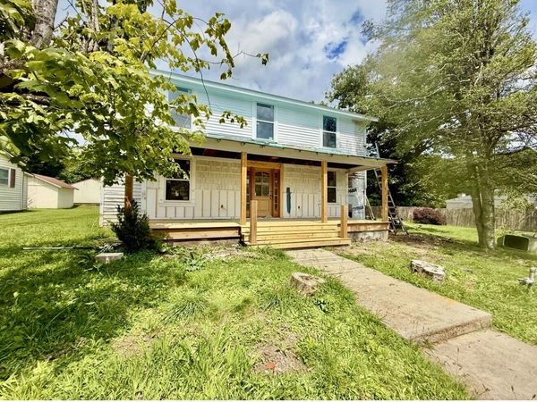 133 Maple, White Sulphur Springs, WV 24986