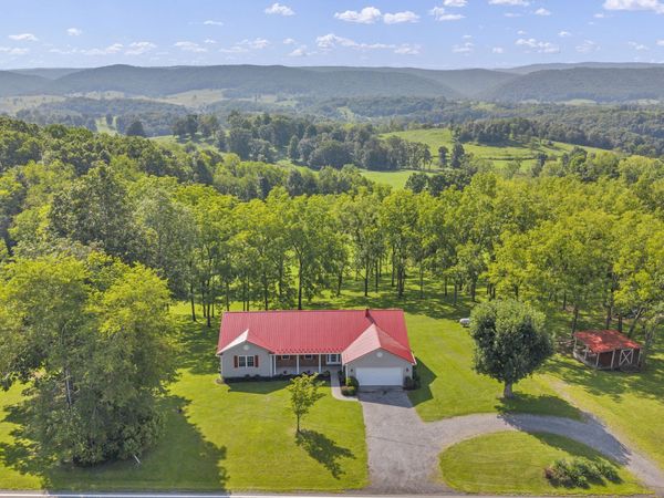 3190 Sweet Springs Valley Rd, Union, WV 24983