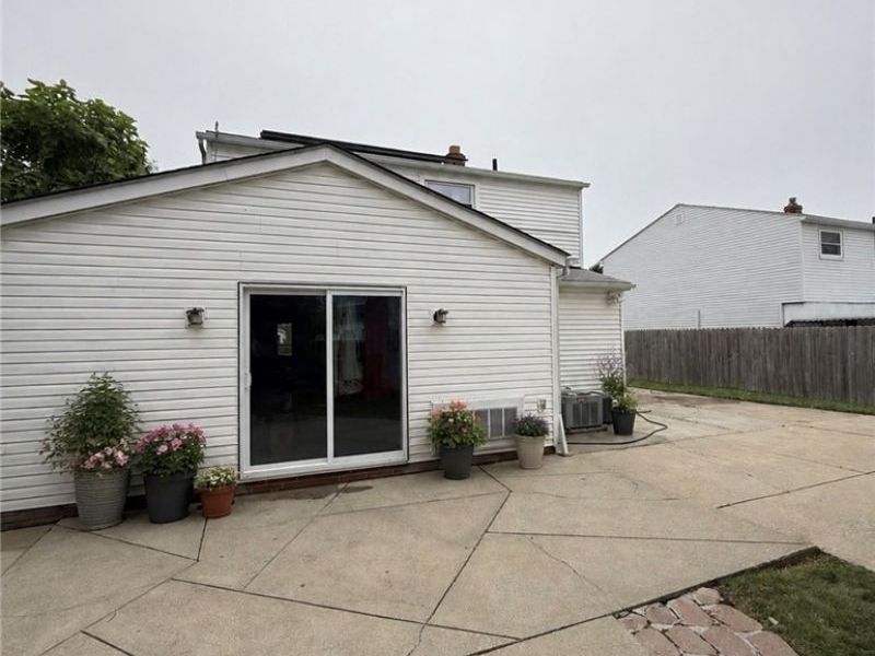 1077 E 347th Street, Eastlake, OH 44095 Photo 15