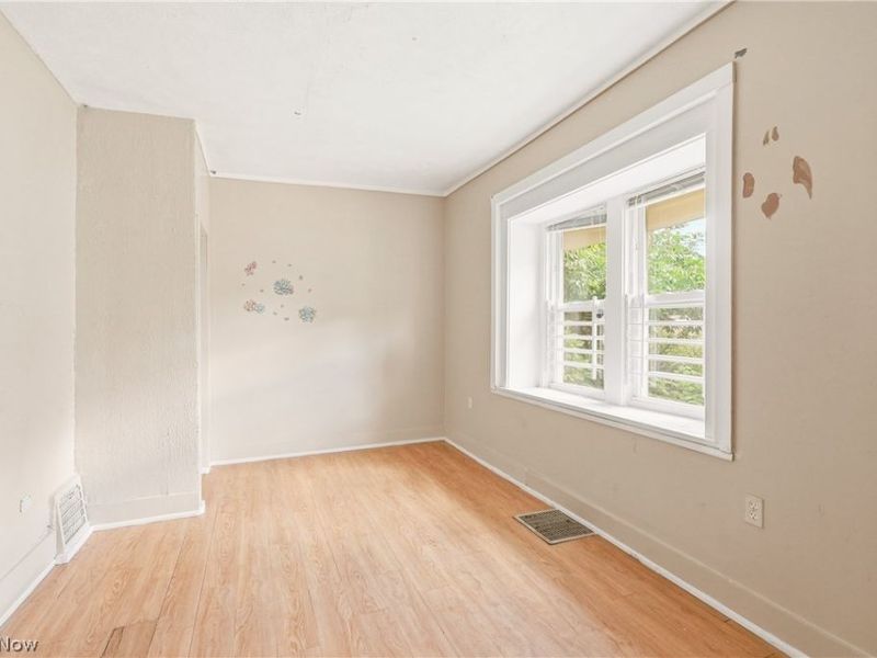 285 Sumner Court, Akron, OH 44311 Photo 6