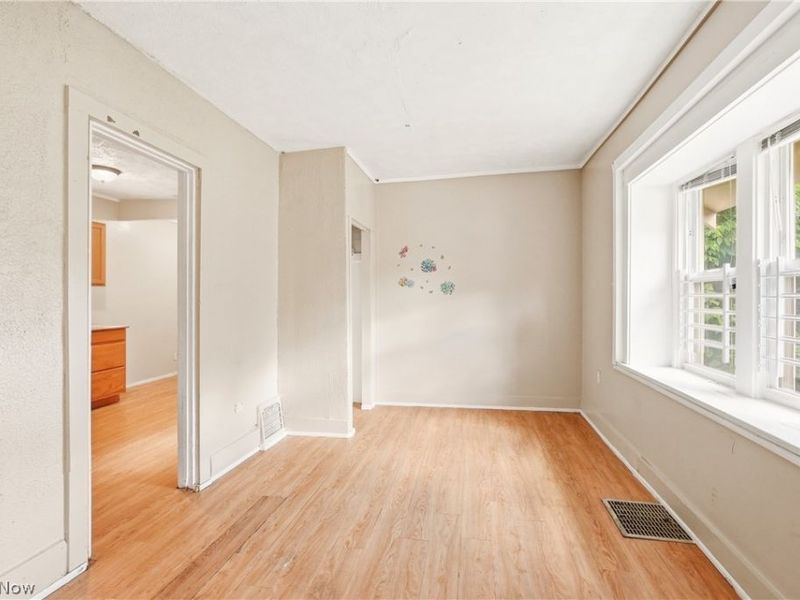 285 Sumner Court, Akron, OH 44311 Photo 7