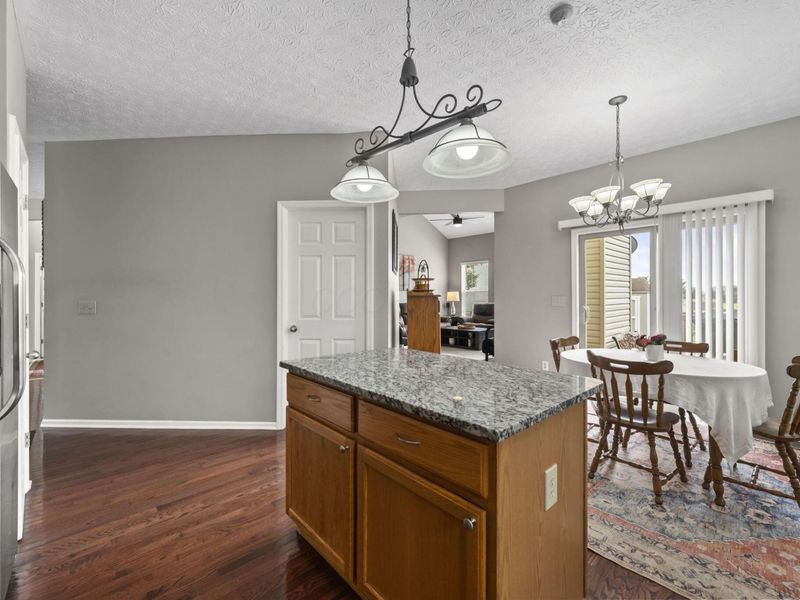 717 Preston Trails Drive , Pickerington, OH 43147 Photo 14