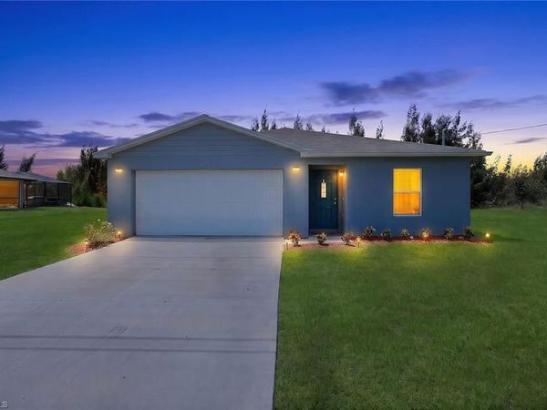 2210 SW 4th ST, CAPE CORAL, FL 33991