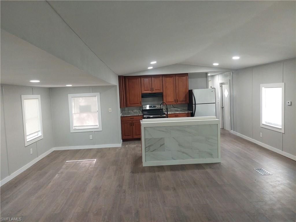 8386 Tolles Dr , North Fort Myers, FL 33917 Photo