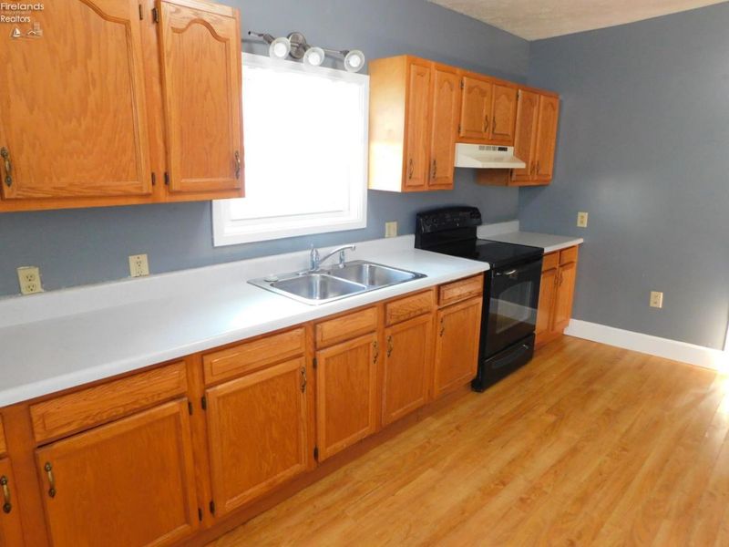 44 E Main Street, Greenwich, OH 44837 Photo 3