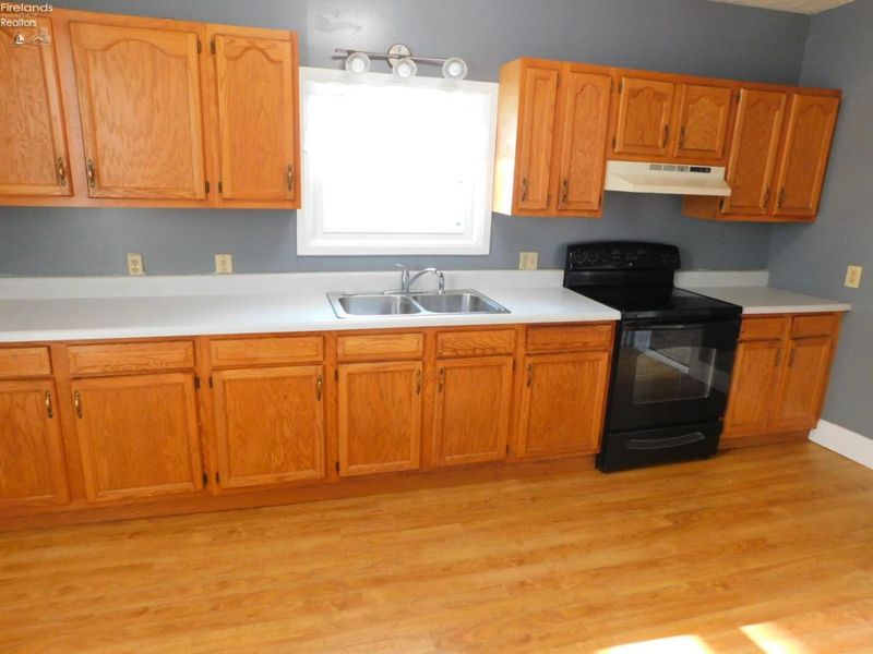 44 E Main Street, Greenwich, OH 44837 Photo 4